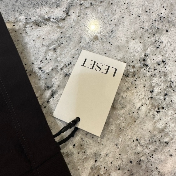 LESET Rio Stirrup Pant in Chocolate Size XS - Picture 6 of 6